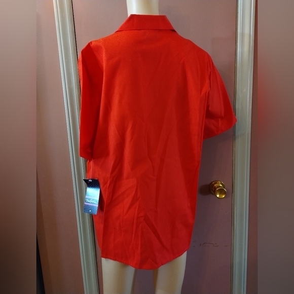 NWT New Fashion Red collared button up shirt top - Picture 7 of 8